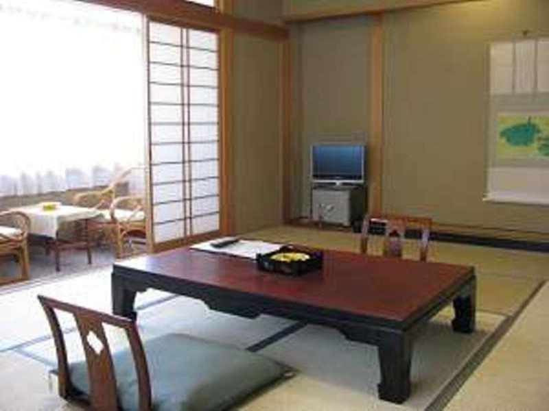 Yokotekan Shibukawa Room photo