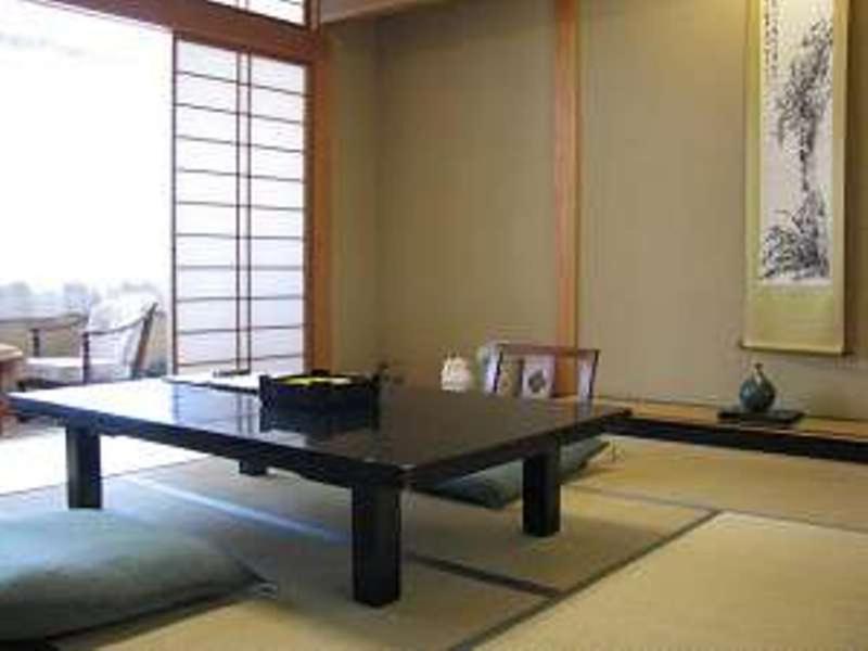 Yokotekan Shibukawa Room photo